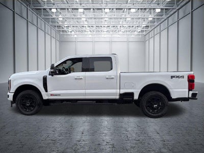 2027 Ford Super Duty F-350 Lariat