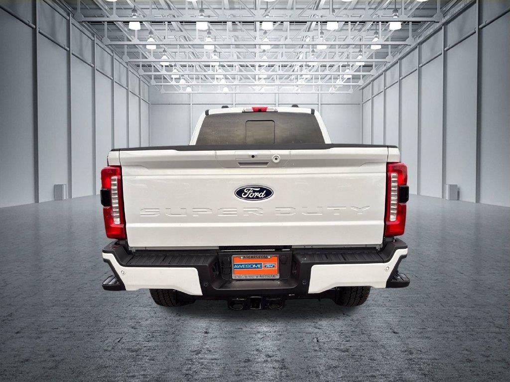 2027 Ford Super Duty F-350 Lariat