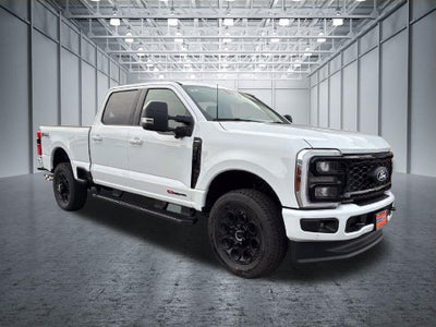 2027 Ford Super Duty F-350 Lariat