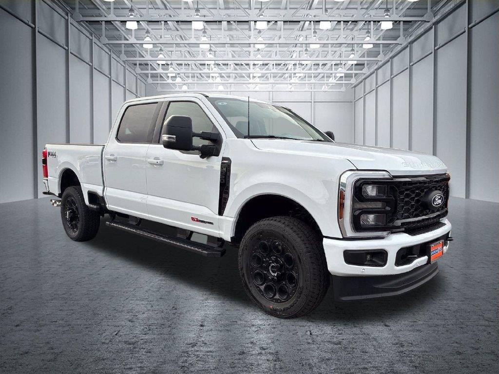 2027 Ford Super Duty F-350 Lariat