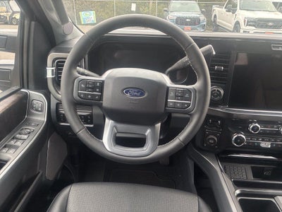 2027 Ford Super Duty F-350 Lariat