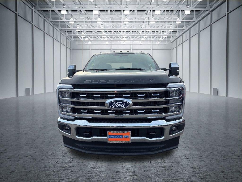 2027 Ford Super Duty F-350 Lariat