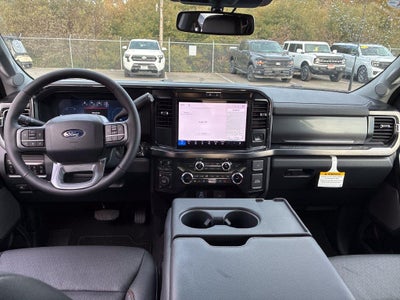 2027 Ford Super Duty F-350 Lariat