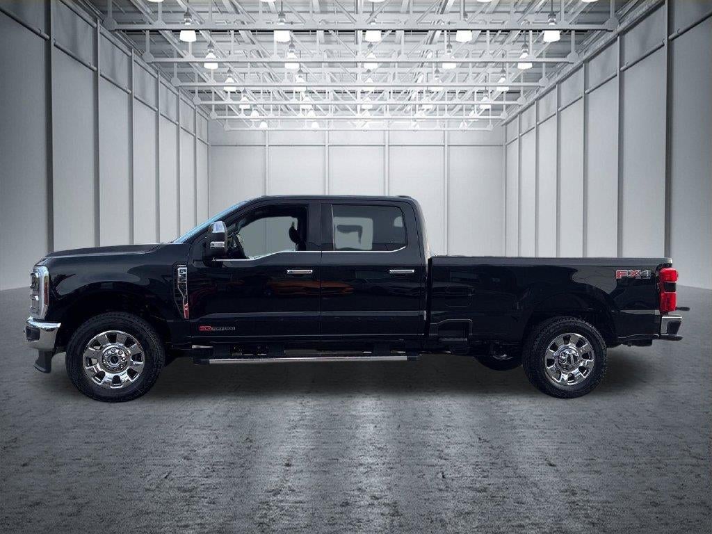 2027 Ford Super Duty F-350 Lariat