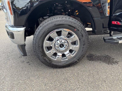 2027 Ford Super Duty F-350 Lariat