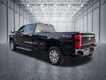 2027 Ford Super Duty F-350 Lariat
