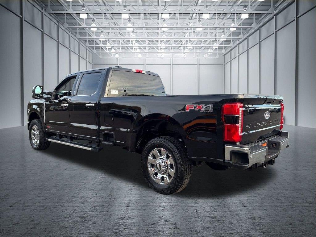 2027 Ford Super Duty F-350 Lariat