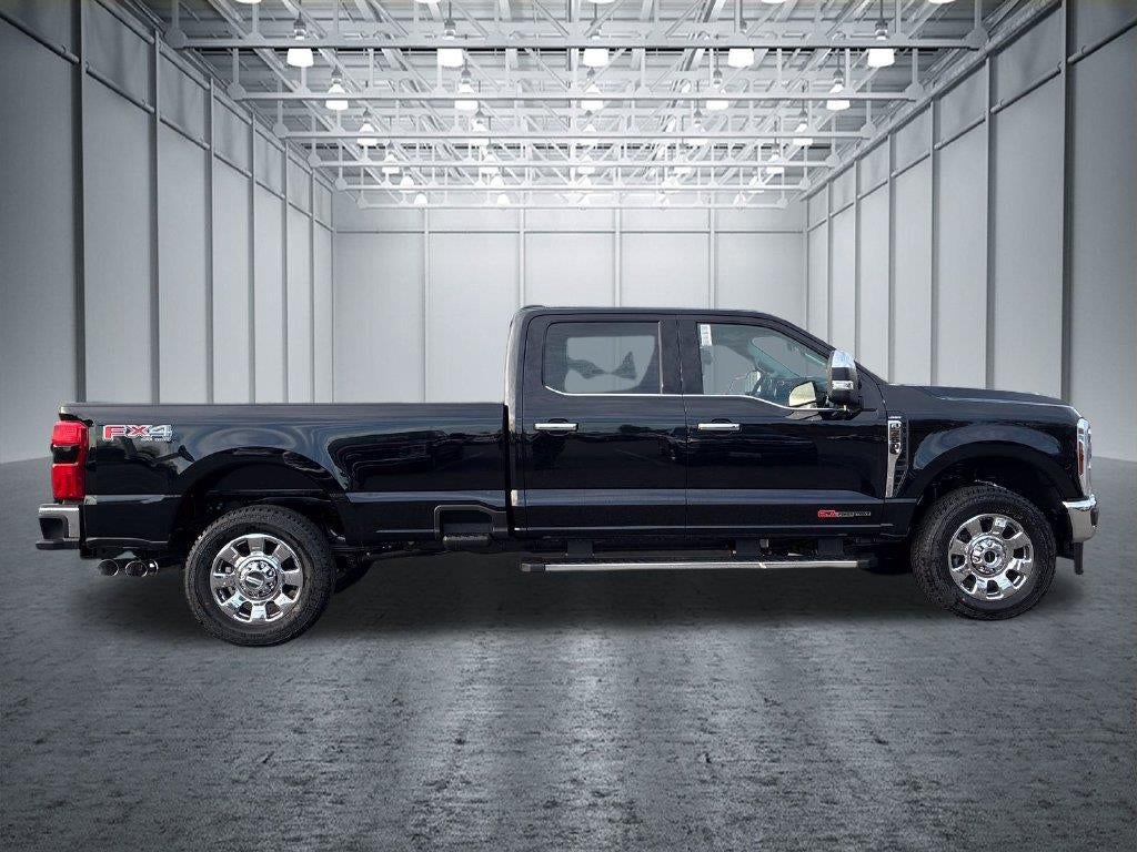 2027 Ford Super Duty F-350 Lariat
