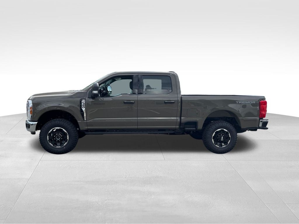 2026 Ford F-350SD F-350® XLT