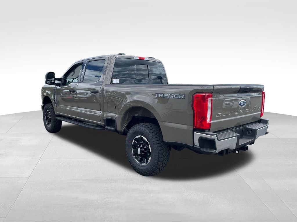 2026 Ford F-350SD F-350® XLT