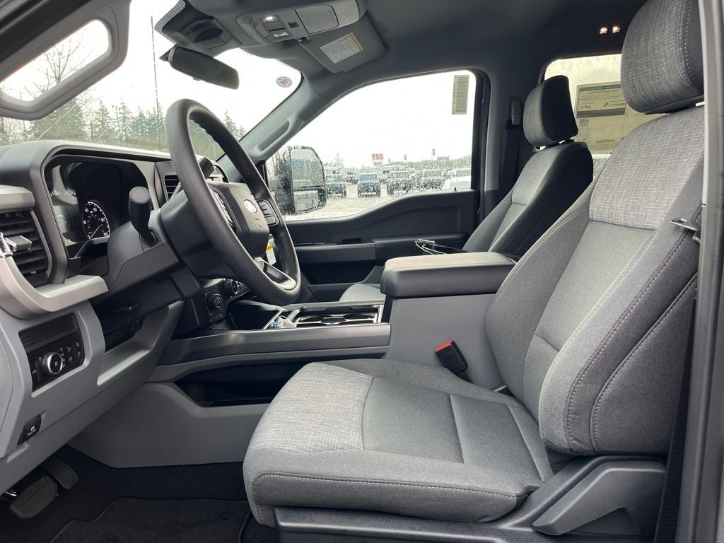 2026 Ford F-350SD F-350® XLT