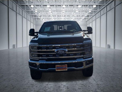 2027 Ford Super Duty F-350 Lariat