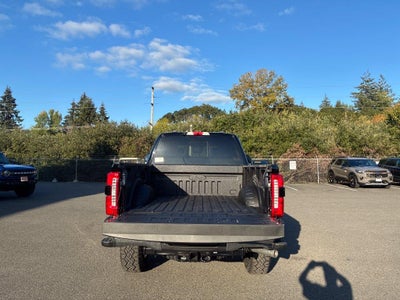 2027 Ford Super Duty F-350 Lariat