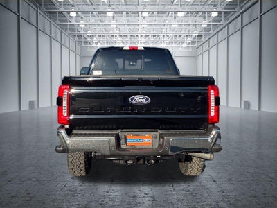 2027 Ford Super Duty F-350 Lariat