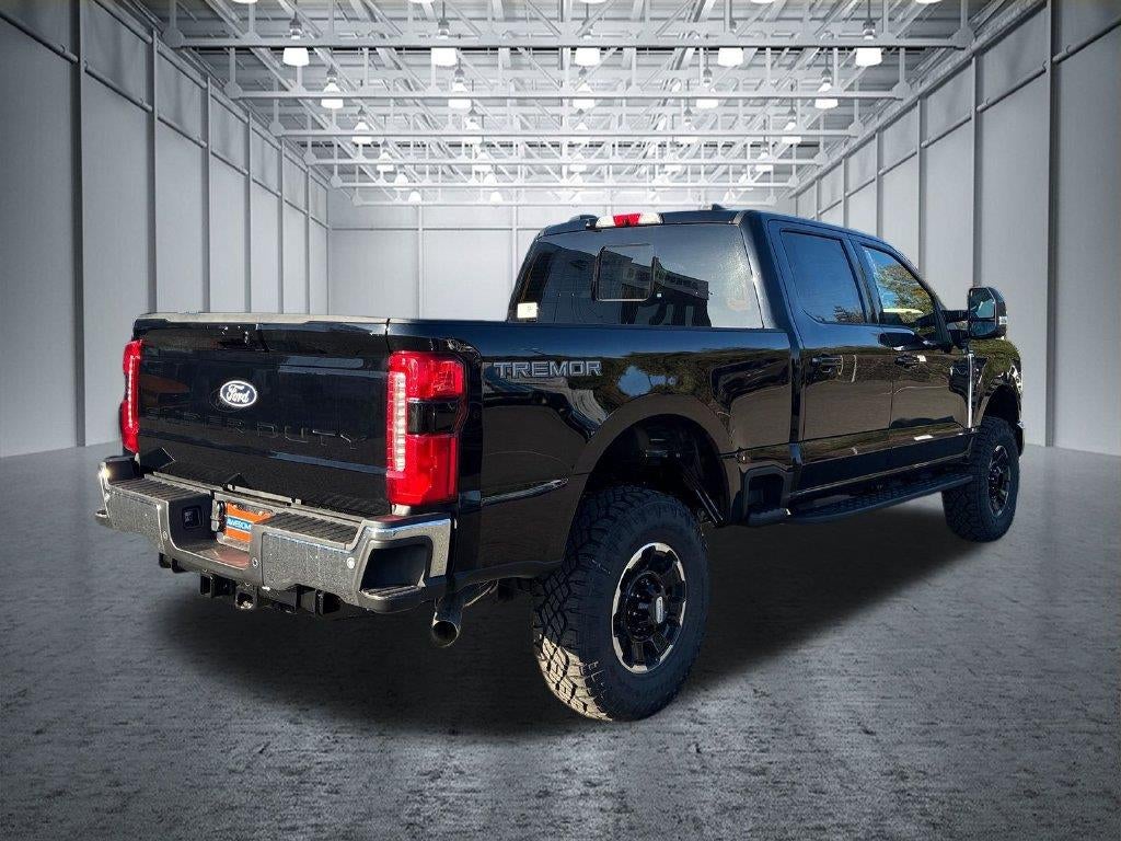 2027 Ford Super Duty F-350 Lariat