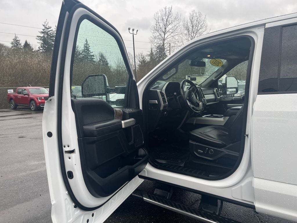 2017 Ford F-350SD Lariat