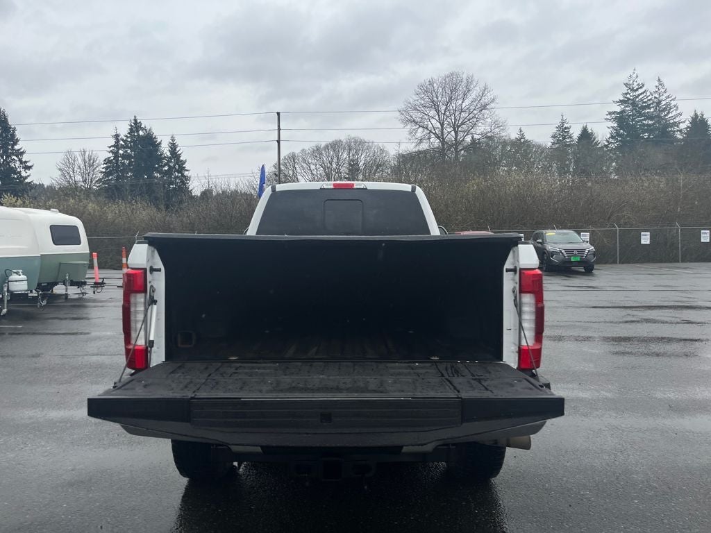 2017 Ford F-350SD Lariat