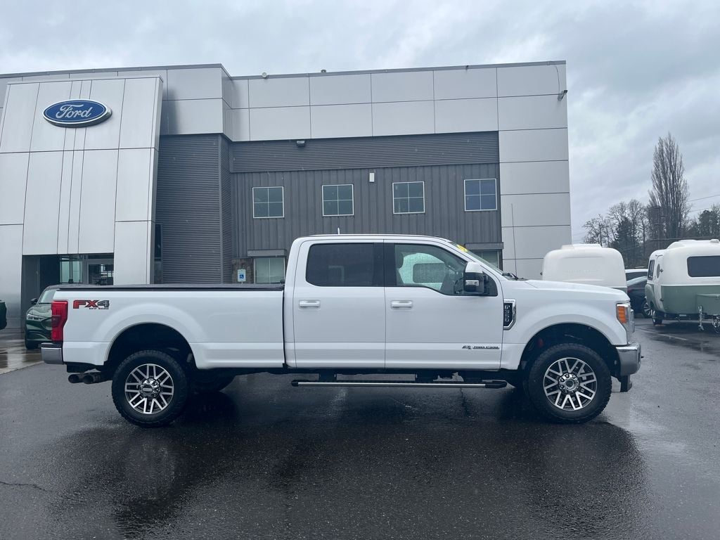 2017 Ford F-350SD Lariat