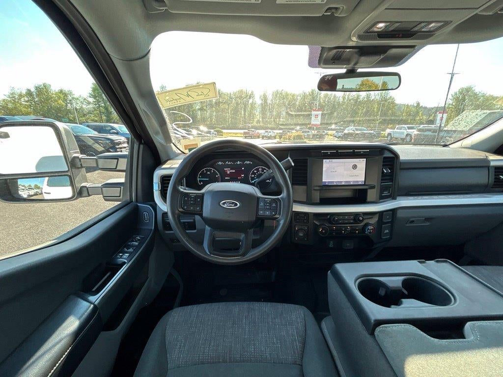 2024 Ford Super Duty F-350 XLT