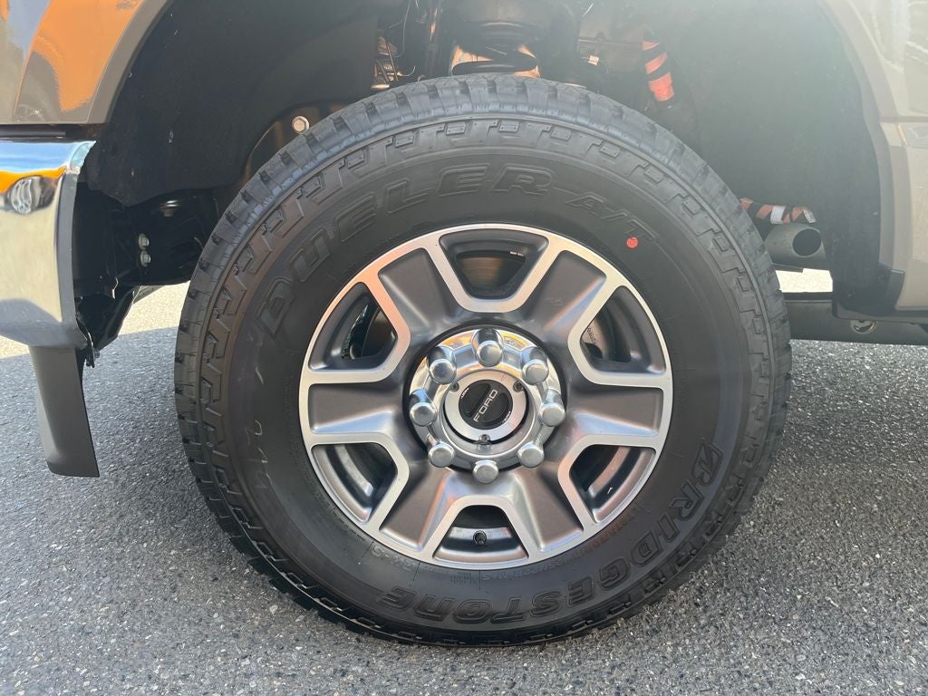 2026 Ford F-350SD Lariat