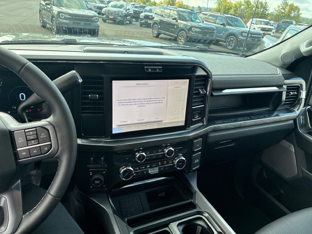 2026 Ford F-350SD Lariat
