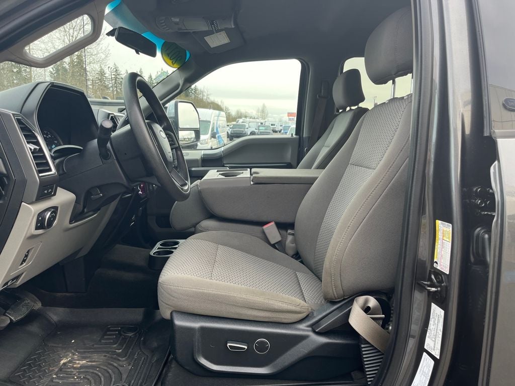 2017 Ford F-350SD XLT