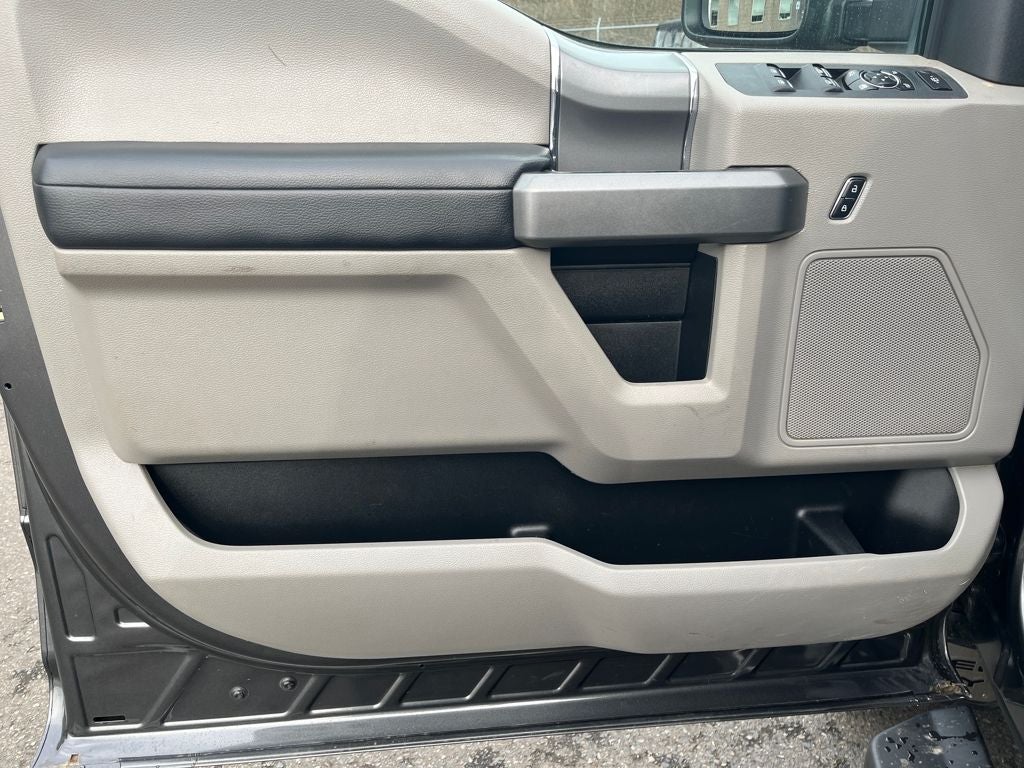 2017 Ford F-350SD XLT