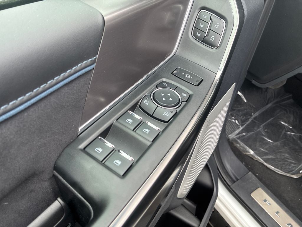 2026 Ford F-450SD Platinum DRW