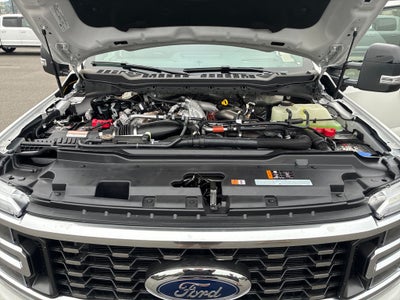 2026 Ford F-450SD Platinum DRW