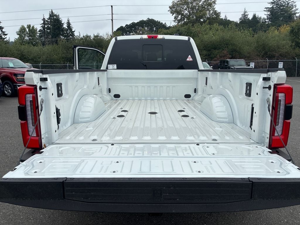 2026 Ford F-450SD Platinum DRW