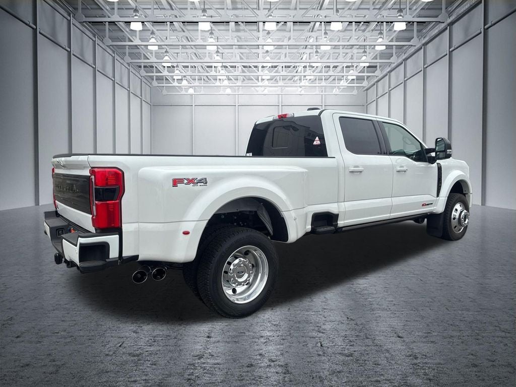 2026 Ford F-450SD Platinum DRW