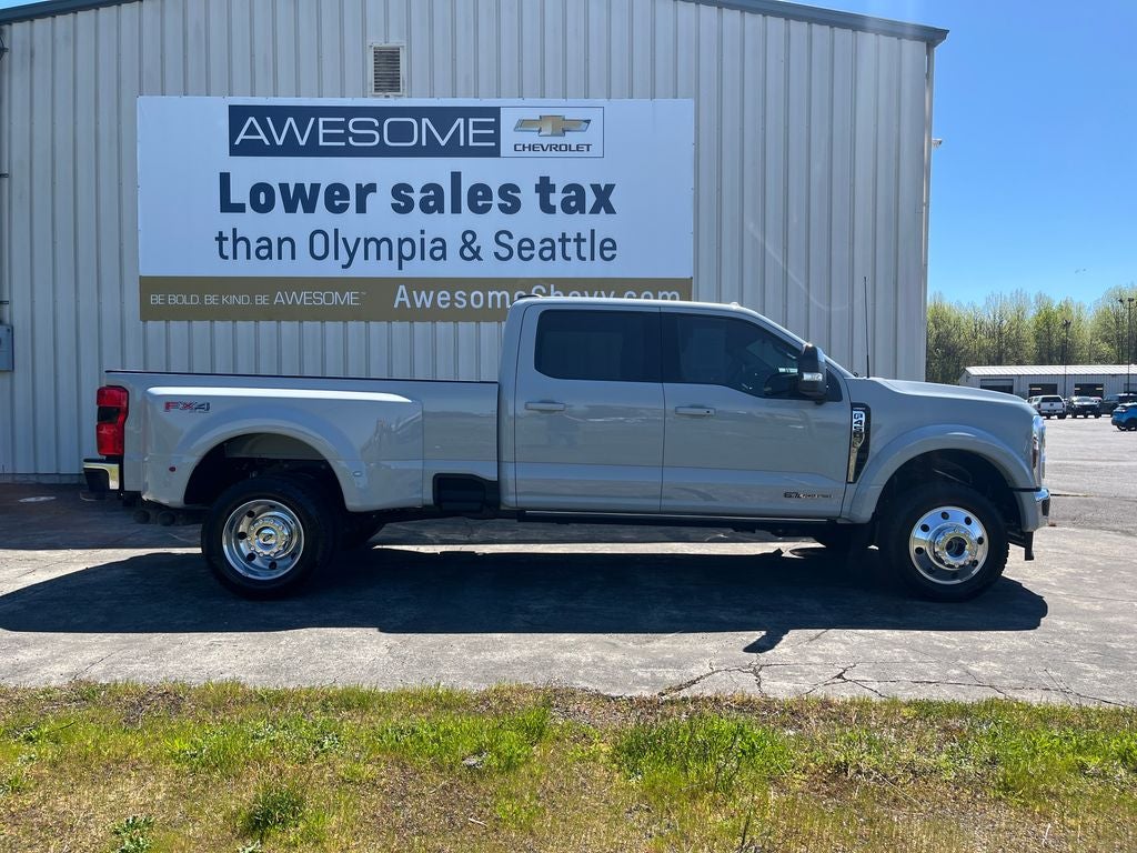 2025 Ford F-450SD Lariat DRW