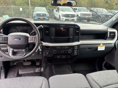2027 Ford Super Duty F-350 SRW XL
