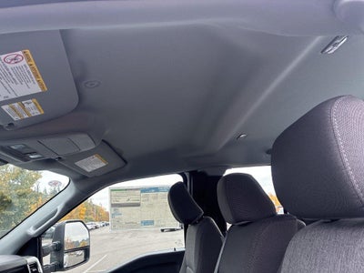 2027 Ford Super Duty F-350 SRW XL