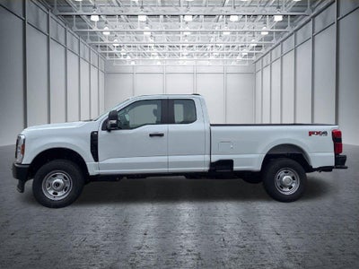 2027 Ford Super Duty F-350 SRW XL