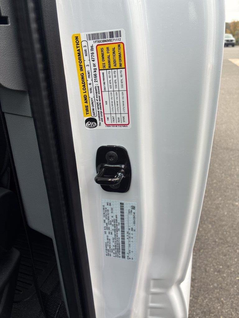 2027 Ford Super Duty F-350 SRW XL