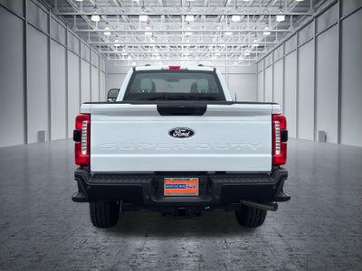 2027 Ford Super Duty F-350 SRW XL