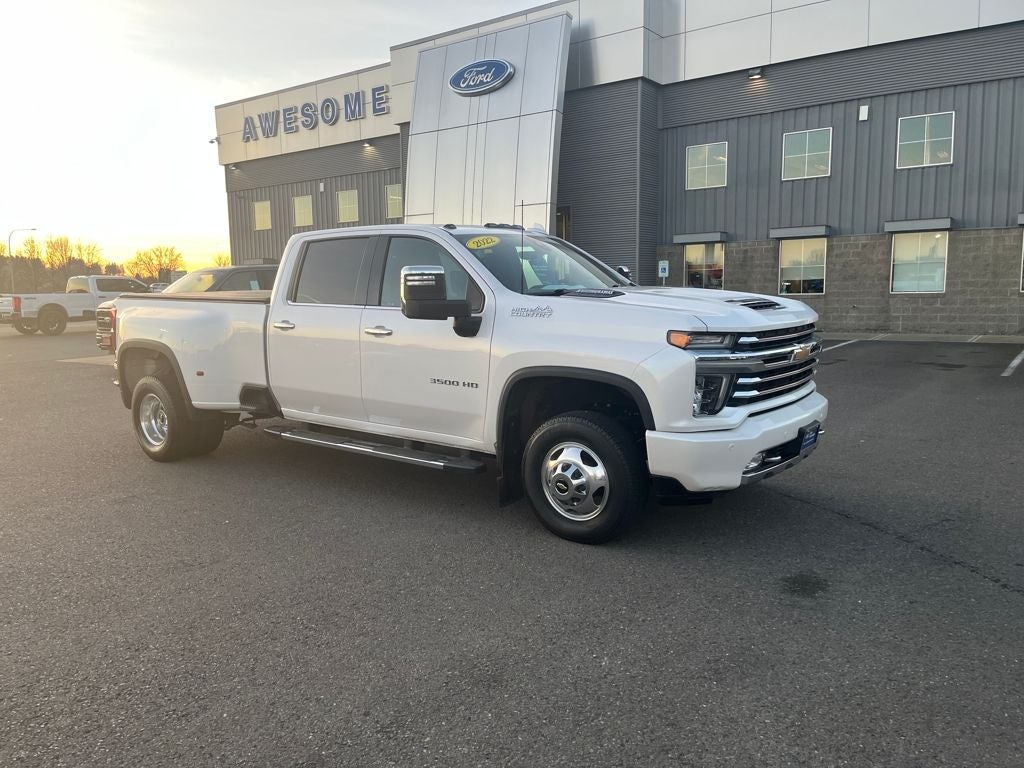 2022 Chevrolet Silverado 3500HD High Country