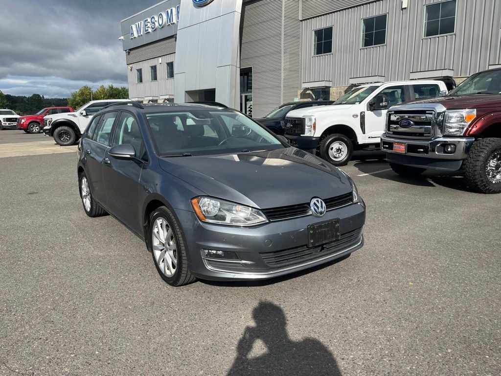 2016 Volkswagen Golf SportWagen SE