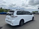 2017 Toyota Sienna SE 8 Passenger