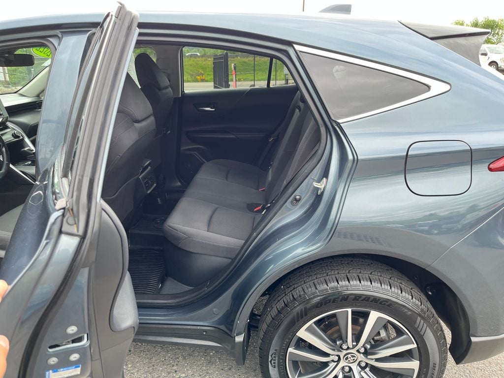2022 Toyota Venza LE