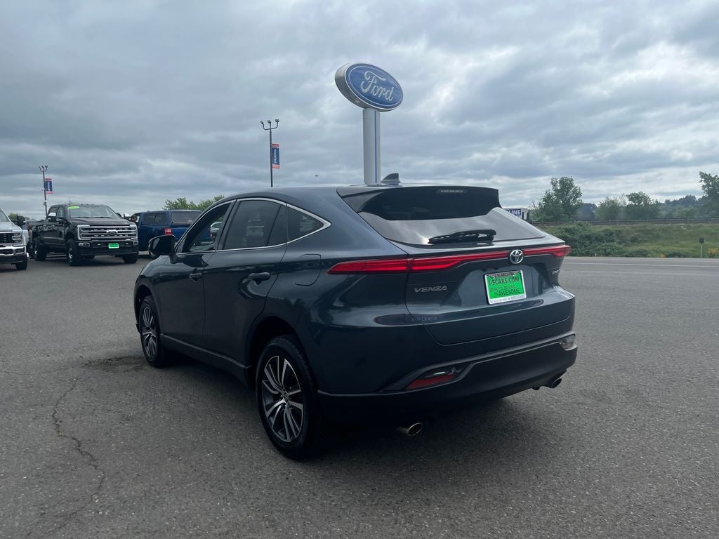 2022 Toyota Venza LE