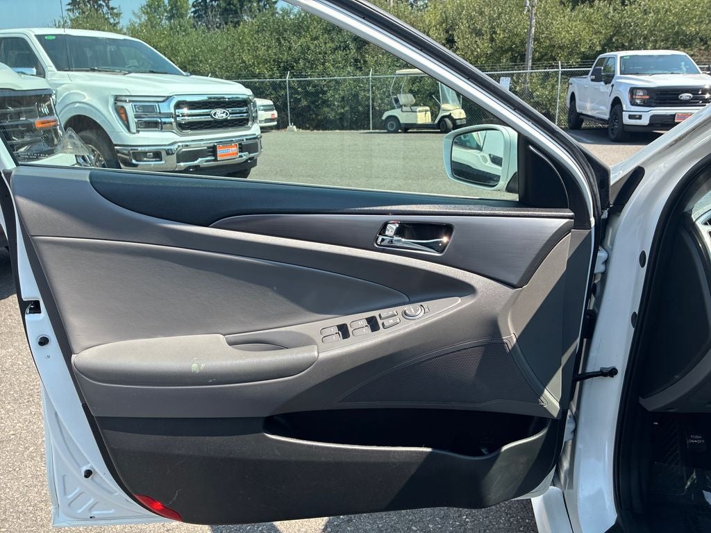 2012 Hyundai Sonata Hybrid Base