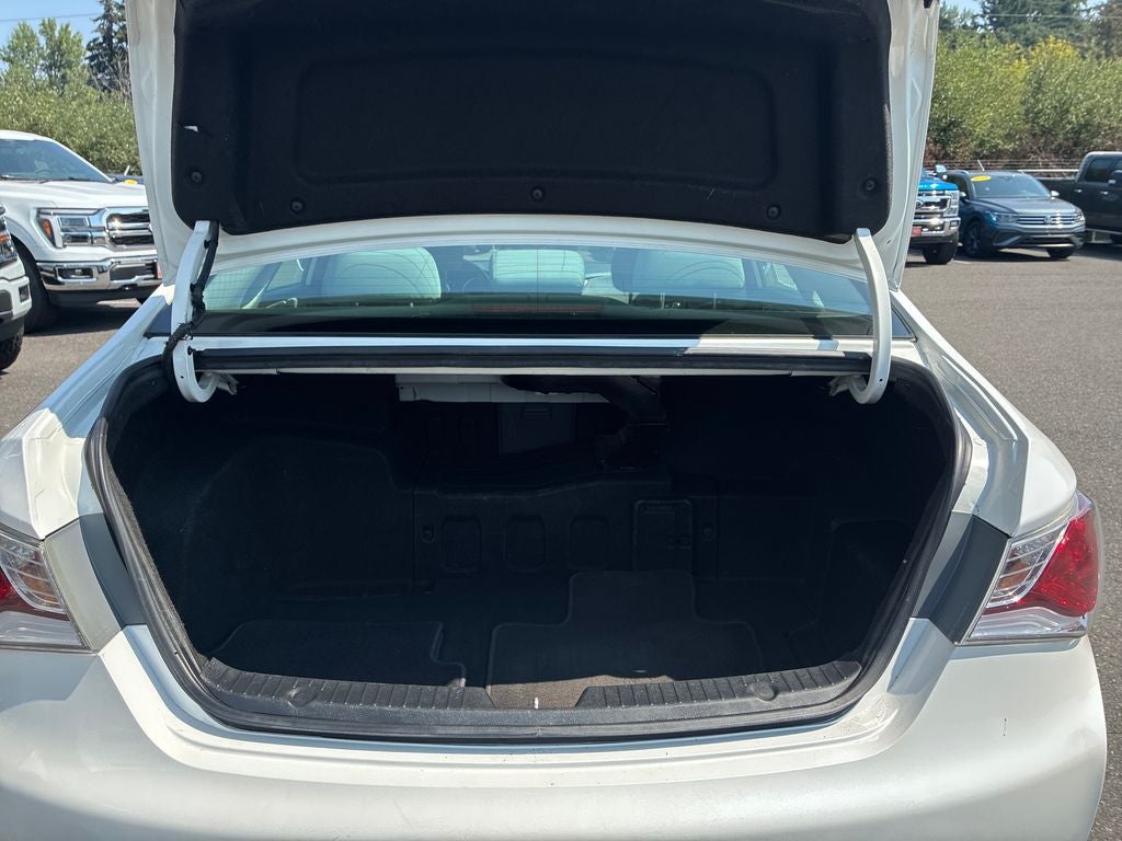 2012 Hyundai Sonata Hybrid Base
