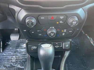 2023 Jeep Renegade Latitude
