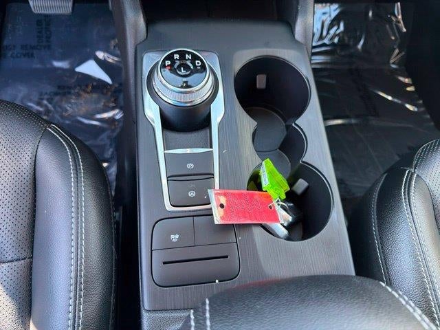 2022 Ford Escape Hybrid SEL