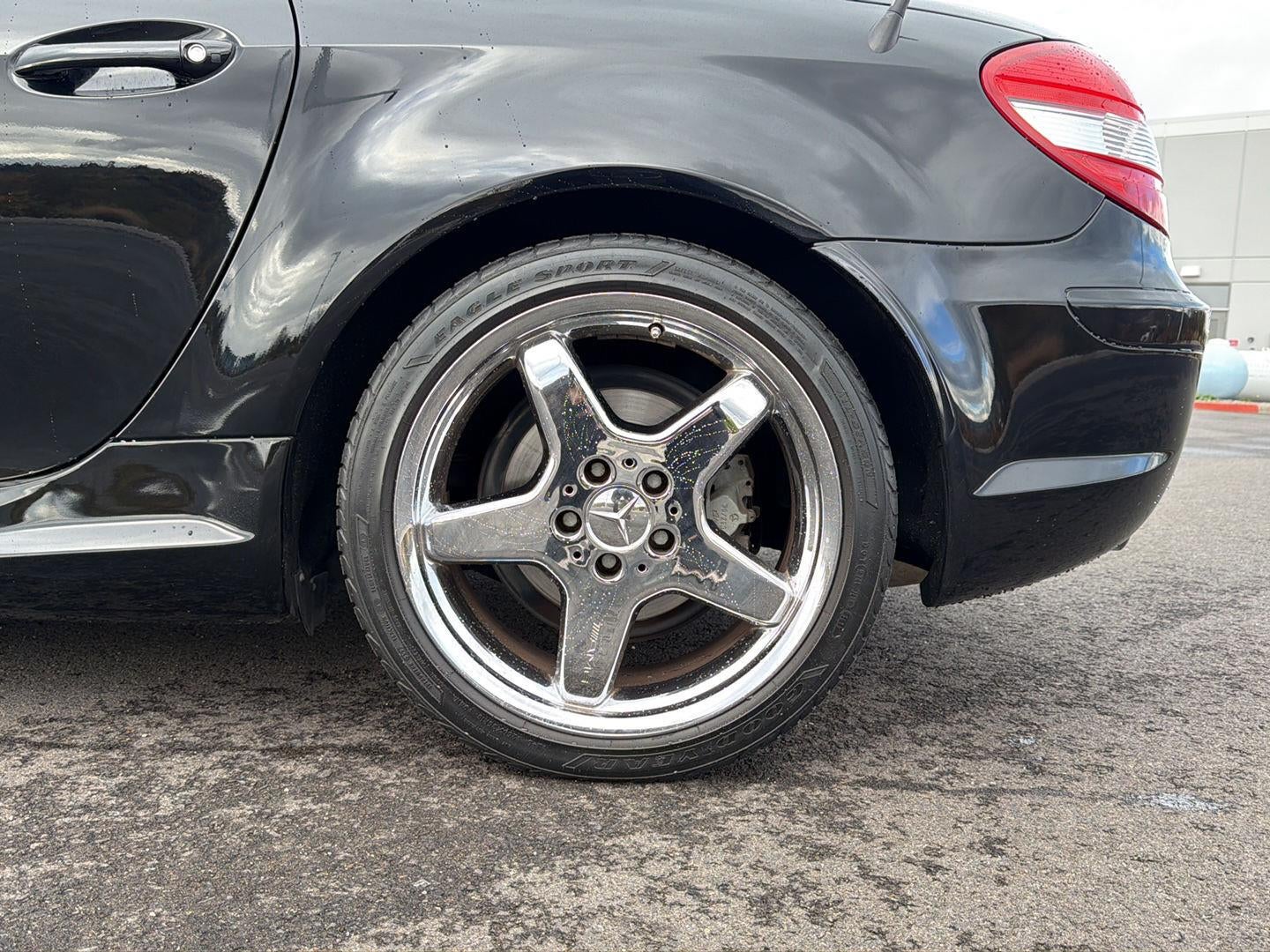 2005 Mercedes-Benz SLK Roadster 3.5L